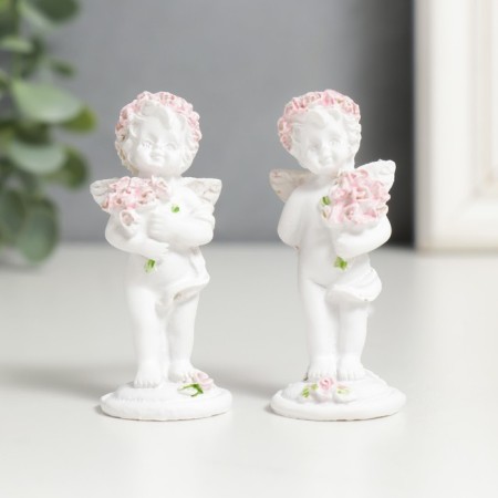 Figure Polystone "Angel with a bouquet of pink roses" mix 6.5x2.5x2.5 cm