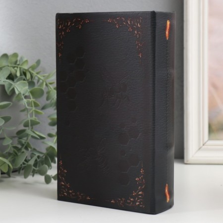 Safe-book wood to the leatherette "Bee" 21x13x5 cm-5