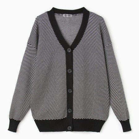 Cardigan female, black color, size One size (44-48)-1