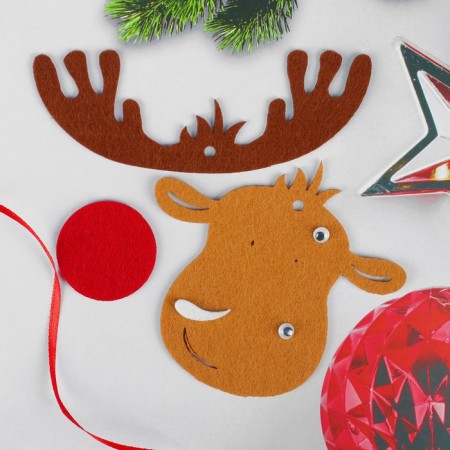 Set for creativity - Create a Christmas tree decoration from the felt "Dear Deer"-1