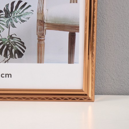 Photo frame plastic 30x40 cm "The wavy line on gold" 1.3x32x42 cm-1