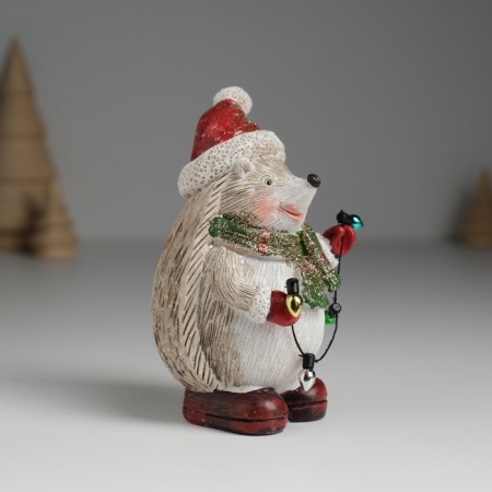 Polystone souvenir "Hedgehog in the red cap and green scarf" MIX 6.5x6.5x10.2 cm-2