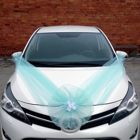 A set for decorating a car from tulle: 2 tapes per hood, 1 bow on a radiator, 4 bow on pens, turquoise