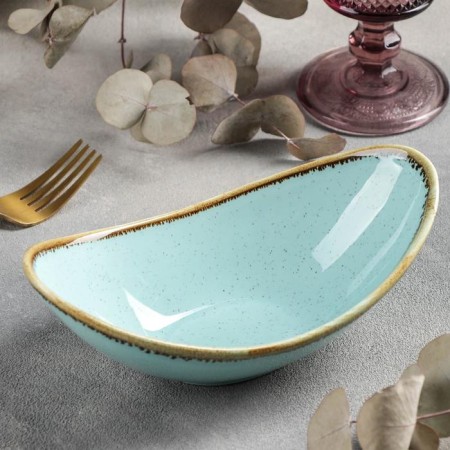 Ceramic sapphire salad, 19.5 × 10.5 × 7.5 cm, blue color