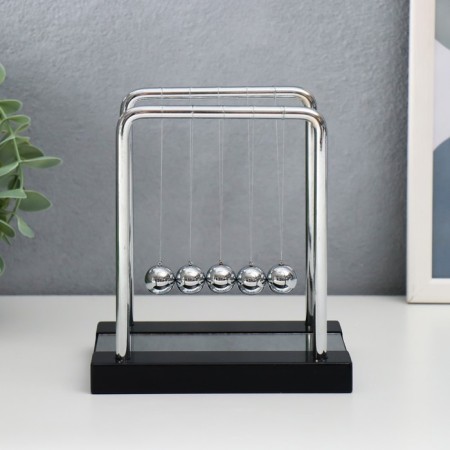 Plastic Plastic "Sharah of Newton" with a mirror 13.5x11.3x13 cm-1