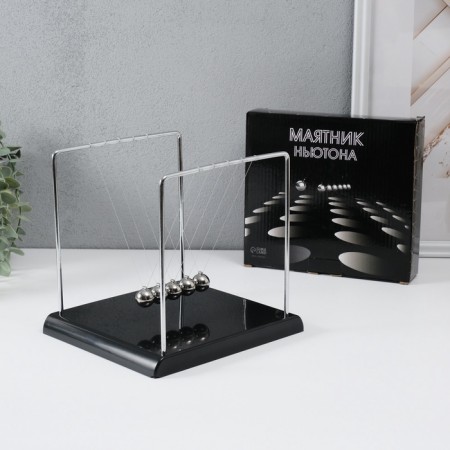 Pendulum "Technic balls" Black stand 18x20x17 cm