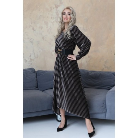 Women's dress, size 48-7