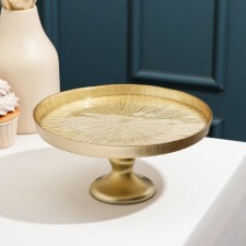 Serving dish for the cake 