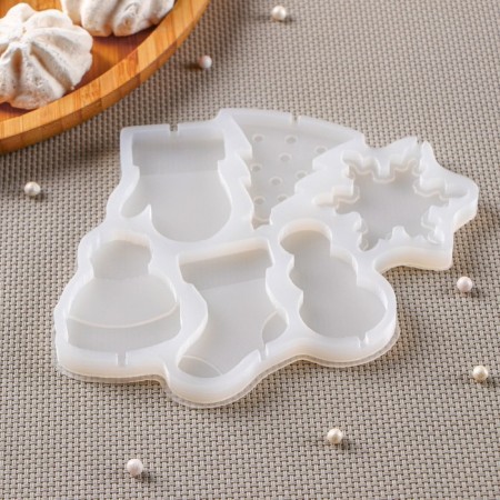Silicone Mold for candy and chocolate "New Year's candies", 15 × 13 cm, the color is transparent-2