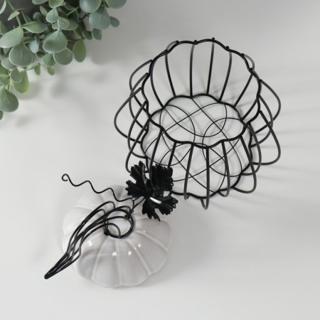 Vazon Metal souvenir, ceramics "Pumpkin with a leaf" Black with white 14.3x14.3x21 cm-5