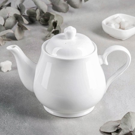 The porcelain collar teapot Wilmax, 1.15 liters, white color