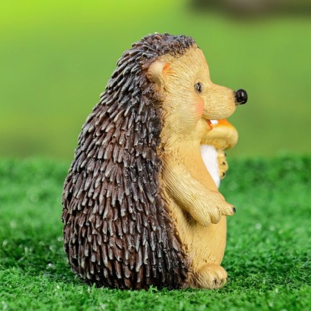 Garden figure "Hedgehog with fly agaric" 9x8.5x11cm-1