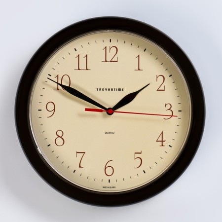 Wall clock, series: classic, D-24 cm, brown rim