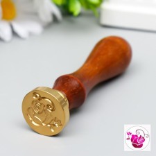 Printing for wax with a wooden handle 