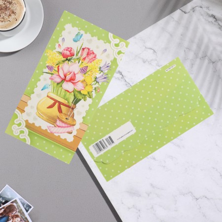 Money envelope "Universal" bouquet, green frame, 18.5x8.5 cm-1