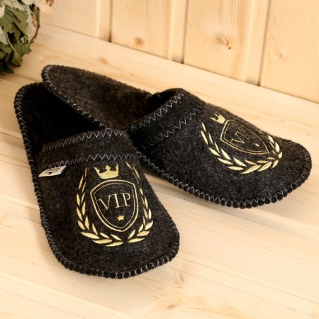 Set of bath "VIP" 5 items (portfolio, hat, mittens, rug, slippers)-5