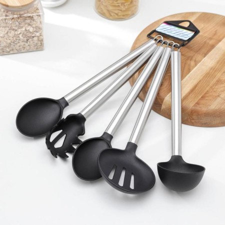 A set of kitchen supplies of the Dolyan "Techno", 5 items-2