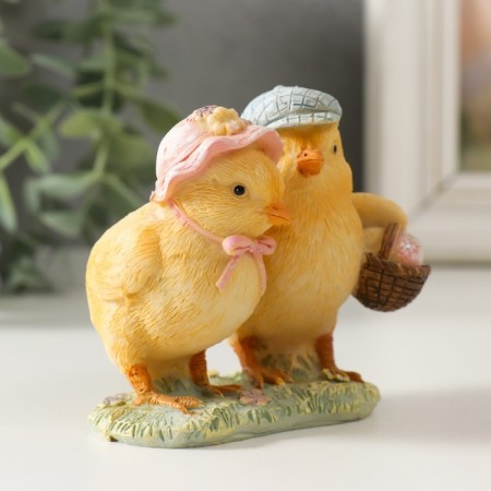 Polystone souvenir "Emergency chickens" 8.5x6x7.5 cm-3