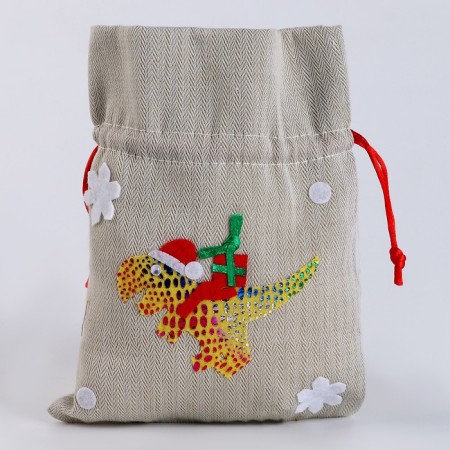 Dinosaurus bag with gifts, 19 × 14 cm, species mix