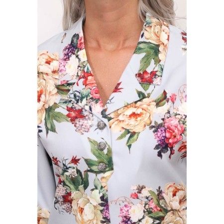Female blouse, size 42-11