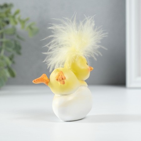 Polystone souvenir "Yellow chick on the egg" 7x4x7.5 cm-2