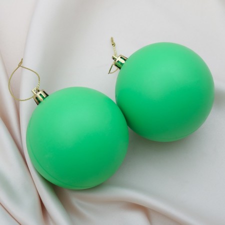 Set of balls plastic D-8 cm, 2 pcs "matte" green