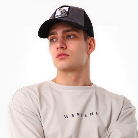 Men's cap with a DIGNITY grid, black color, rr 56-1
