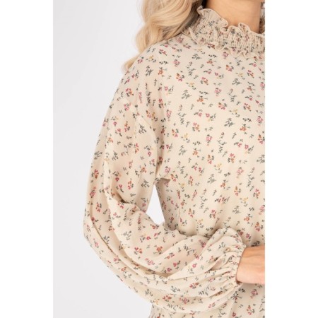 Female blouse, size 44-7