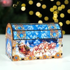 Souvenir chest - piggy bank with New Year's toys (3 pcs.) 