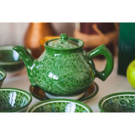 Tea set, Rishtan painting, 9 objects, green: kettle 0.8 l, Piala 0.3 l-10