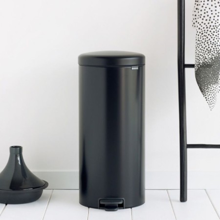 Brabantia Newcon bucket, plastic inner bucket, with a pedal, black matte color, 30 liters-4