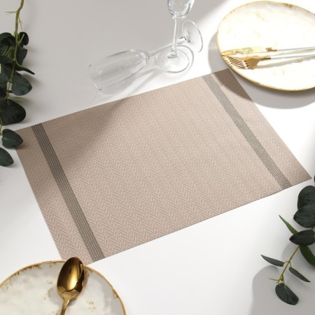 Napkin on the table of the share, centered, 45*30cm-1