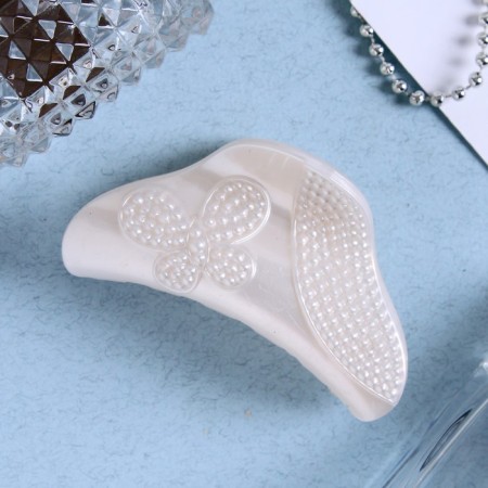 Hair crab "White Fog" with a butterfly, 9 cm, white
