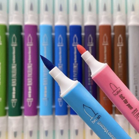 Fleeters 24 colors Black Excellence, in a plastic pen.-1