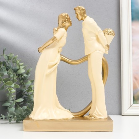 Souvenir Polystone "Meeting of lovers" White with gold 9x19x28 cm