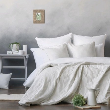 Set "Trust": a cover 230 x 250 cm, pillowcases 45 x 45 cm - 2 pcs, milk-1