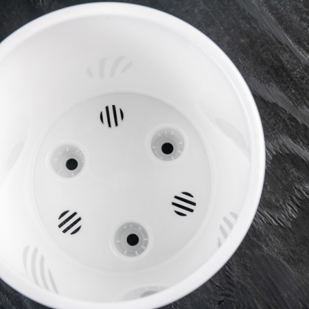 Pot with the insert "Lyon", 2 l, the color is gray-3