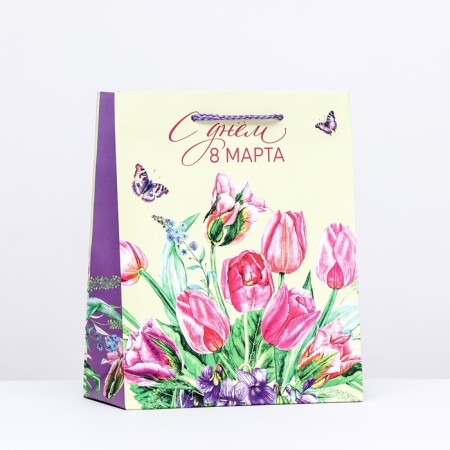 Gift package "Happy March 8", 18 x 22.3 x 10 cm