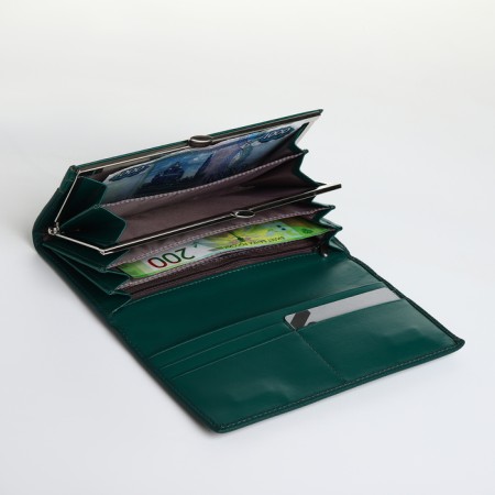 Women's wallet on magnet, green color-3