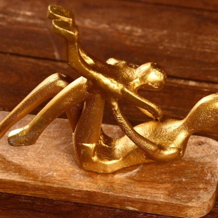 Souvenir "Mamino Happiness" aluminum, tree 20.3x7.6x13.3 cm (gold coating)-2