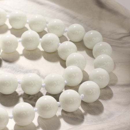 Beads ball No. 12 through the Agat White node, 60cm-1