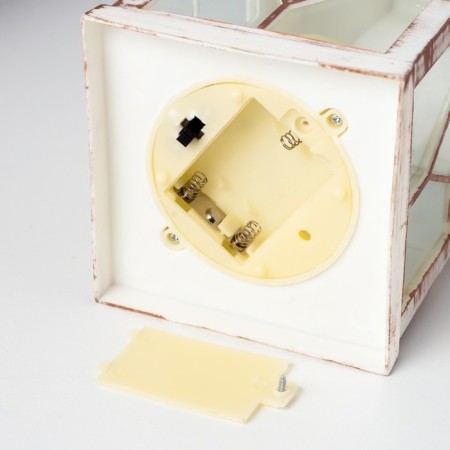 Nightlight "Lanter 2" LED from batteries 3HAAA White with a golden patina 11x11x21.5 cm-4