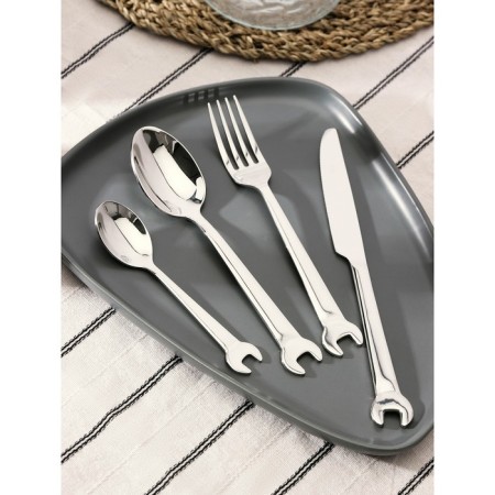 A set of cutting devices made of stainless steel Magistro Workshop, 4 objects, silver color