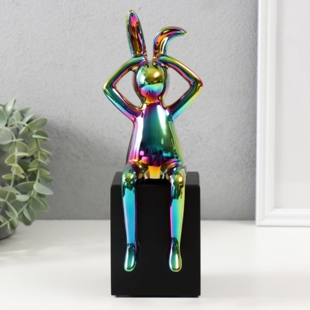 Souvenir Ceramics "Rabbit holds ears" Green chameleon 7.8x10x27 cm
