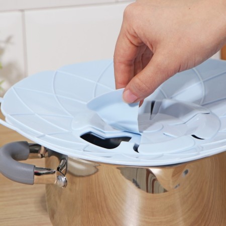 Nevykipayka lid Silicone share "Actone", D = 26 cm, color of blue-6