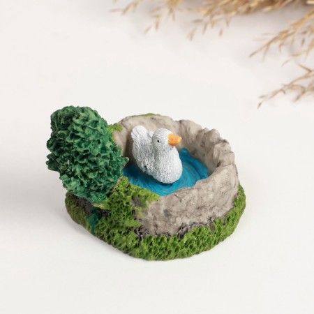 Figure "Duck on the pond" 4x4x4cm-2