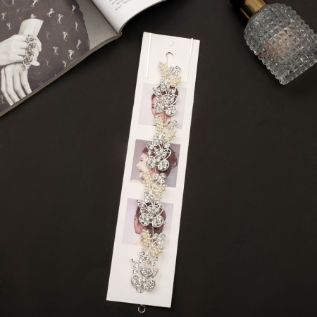 Hair accessory "Alba" three-leaflet, 23.5x2.5 cm, silver-white-1