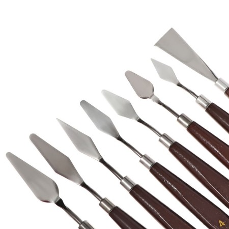 A set of mastikhins for the artist, 18 objects-3