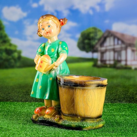 Фигурное кашпо "Девочка с лейкой" 20х37х45см-4
