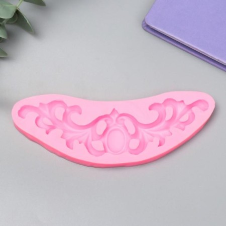 Mold Silicon "Pattern - Medallion Corner" 1x4.1x12.8 cm